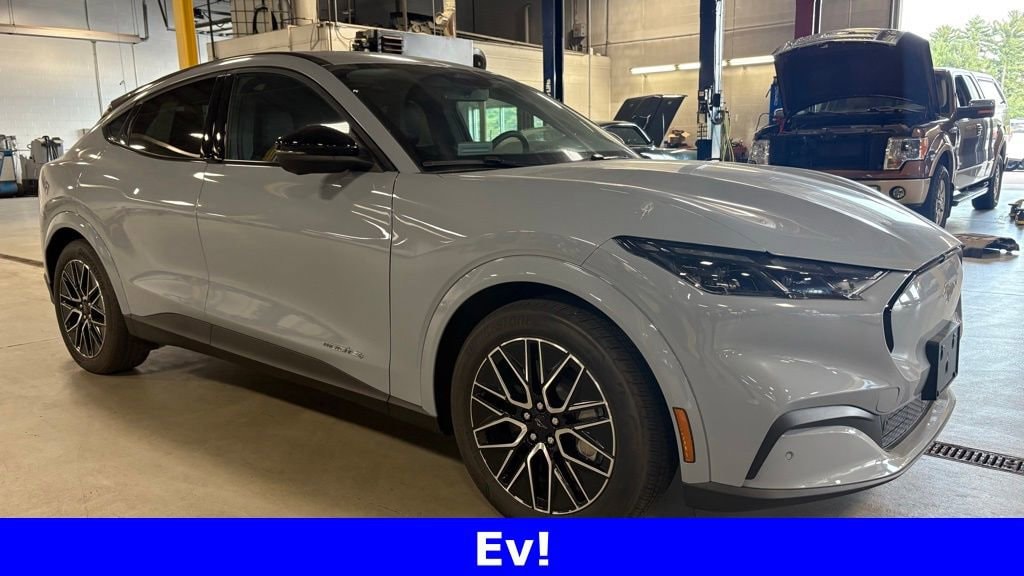 New 2025 Ford Mustang Mach-E Premium Premium AWD
