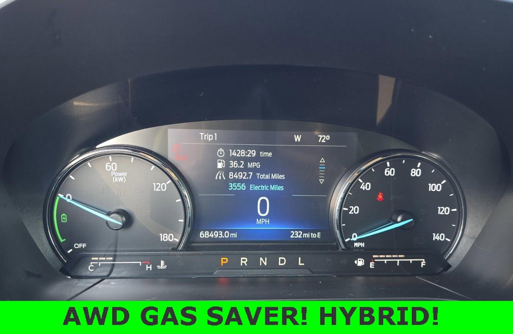 2022 Ford Escape SE Hybrid photo 3