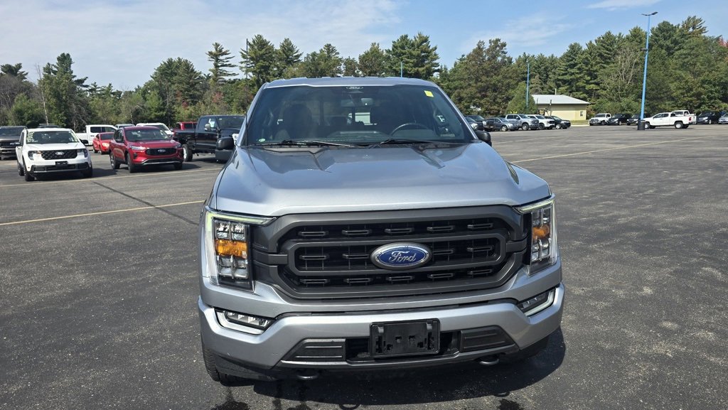2022 Ford F-150 XLT photo 2