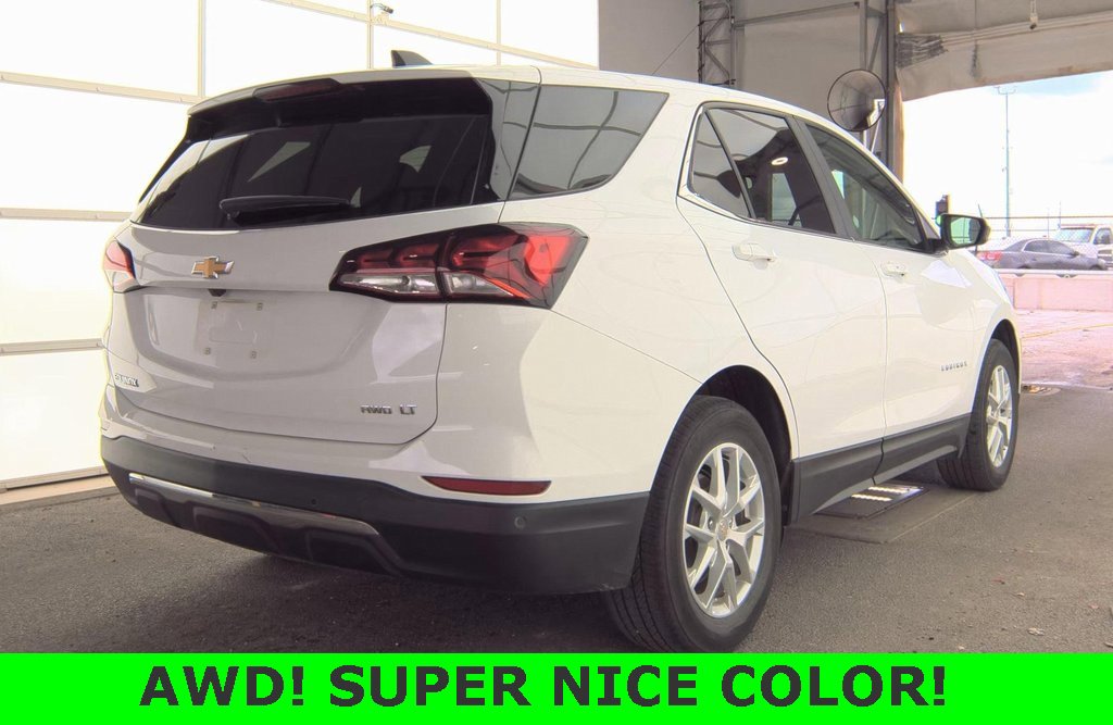 2024 Chevrolet Equinox photo 3