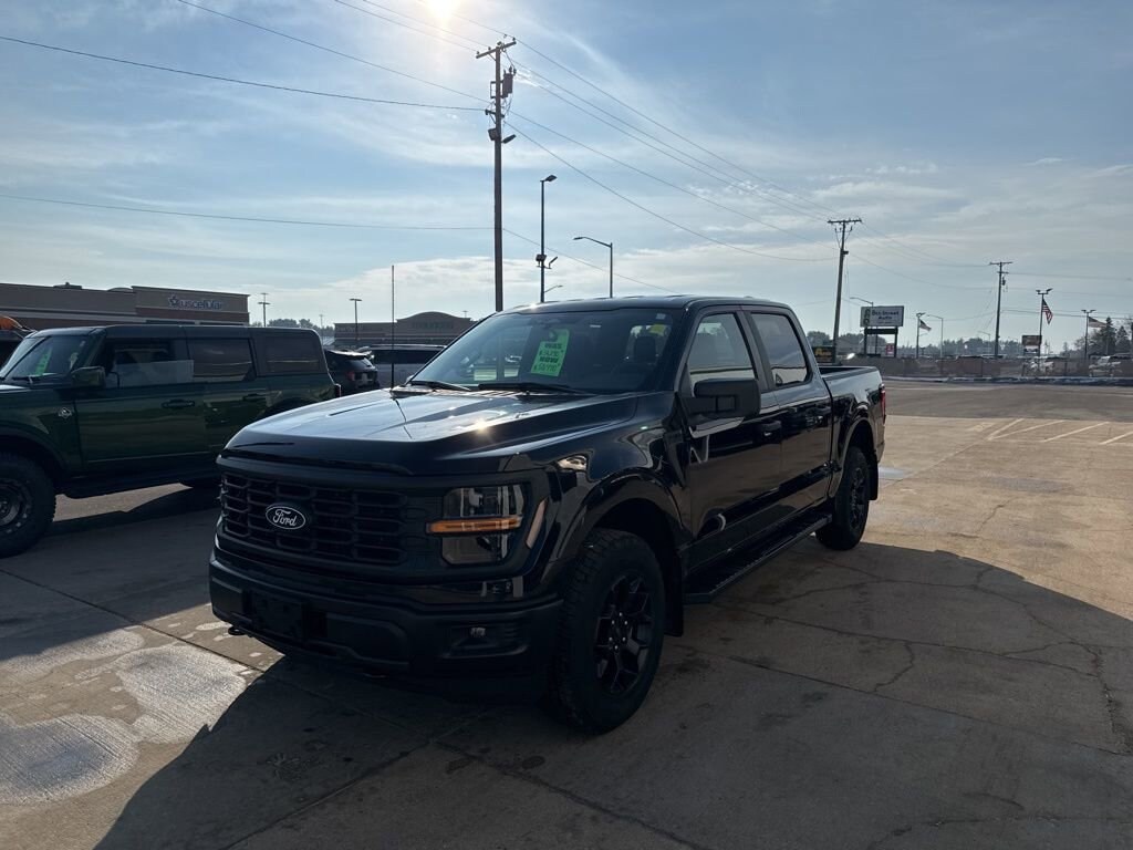 New 2025 Ford F-150 STX STX 4WD SuperCrew 5.5 Box