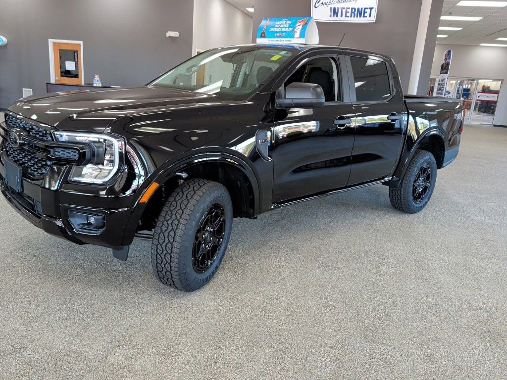 2025 Ford Ranger XLT 4WD SuperCrew 5 Box 