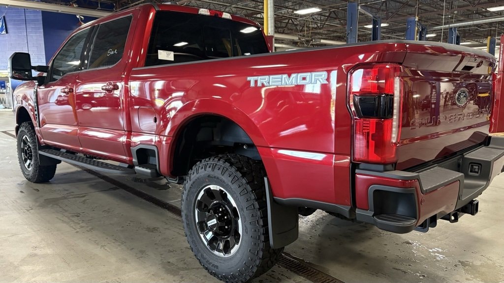 New 2025 Ford Super Duty F-350 SRW XLT XLT 4WD Crew Cab 6.75 Box