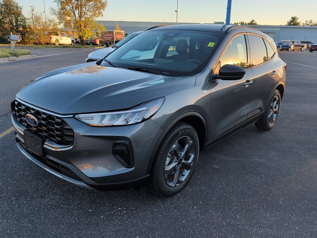 2026 Ford Escape ST-Line's photo