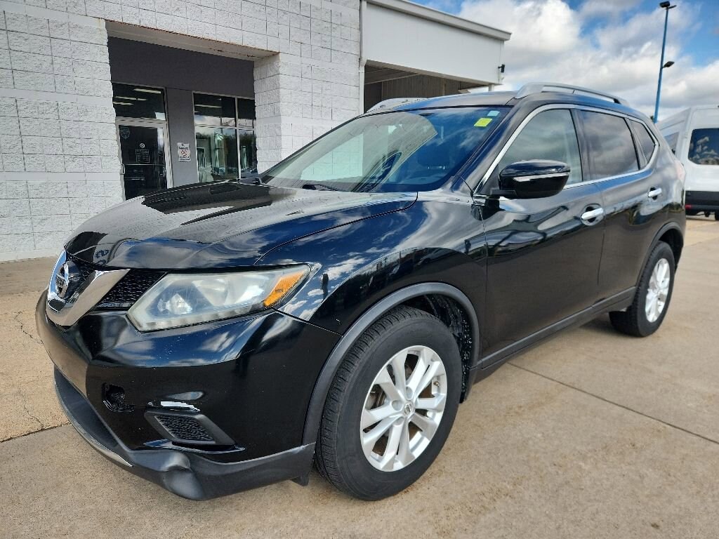 Used 2014 Nissan Rogue SV AWD SV