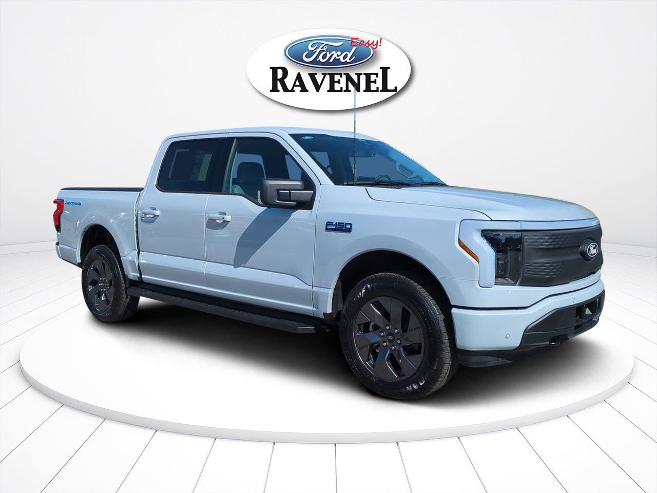 2025 Ford F-150 Lightning Flash's photo