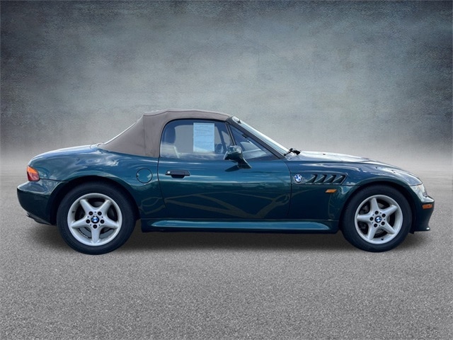 Used 1997 BMW Z3 ROADSTER with VIN 4USCJ3324VLC05378 for sale in Fox Lake, IL