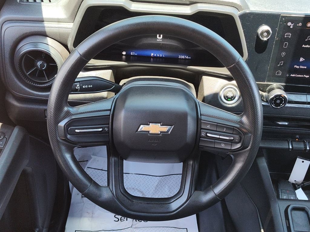 2023 Chevrolet Colorado Work Truck - Photo 17