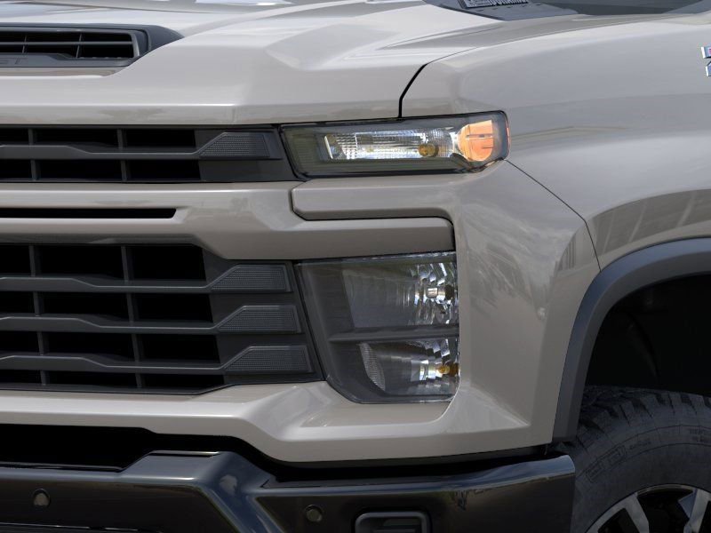 2026 Chevrolet Silverado 2500 HD Custom - Photo 10