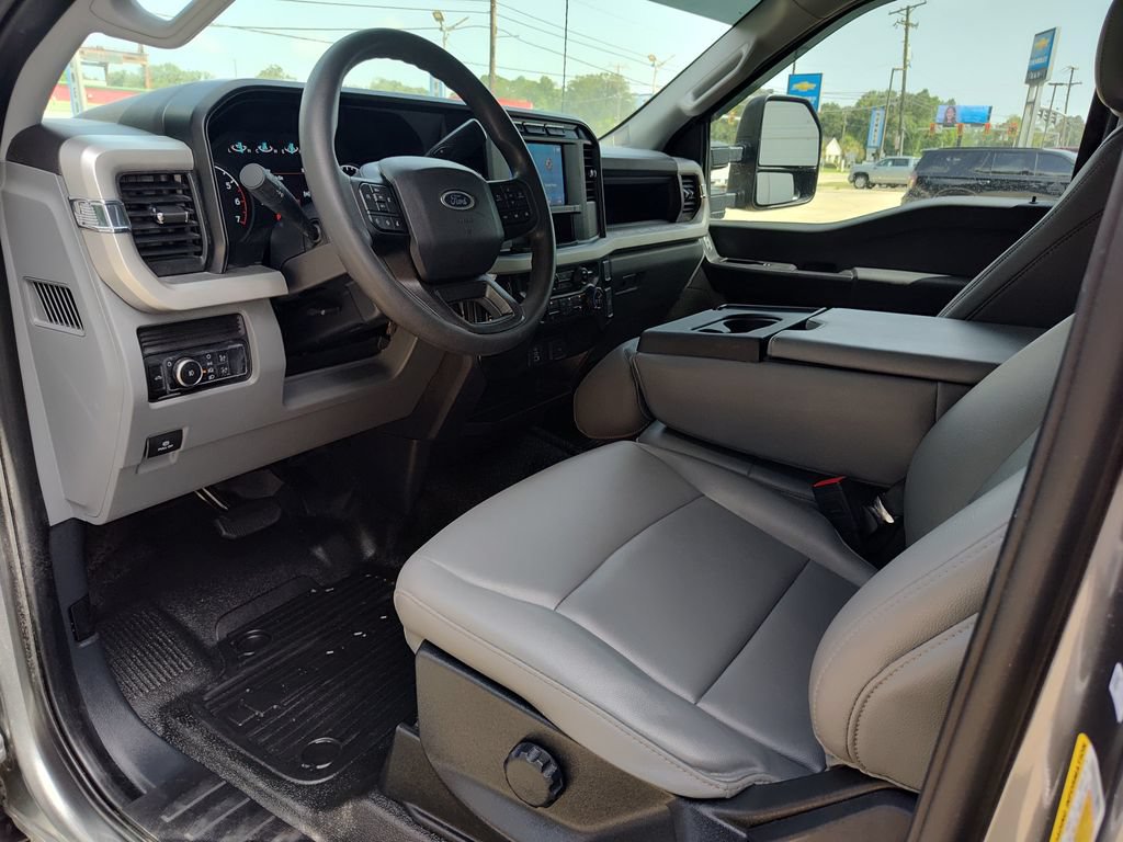 2024 Ford F-350 Super Duty XL - Photo 21