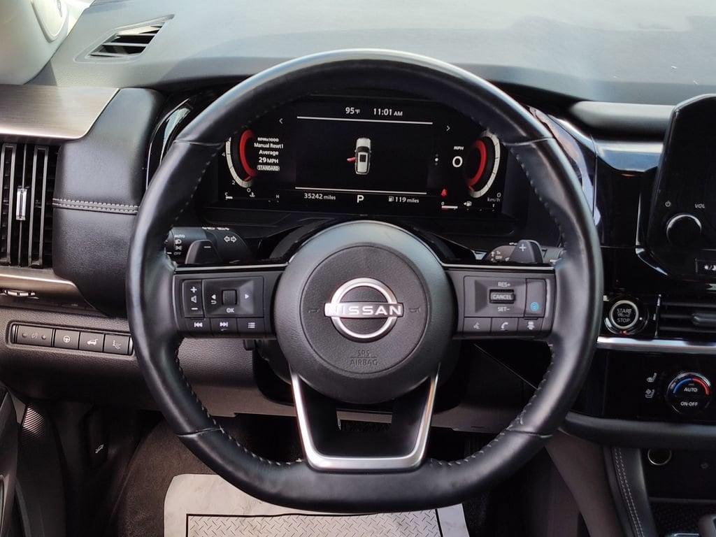 2023 Nissan Pathfinder Platinum - Photo 19