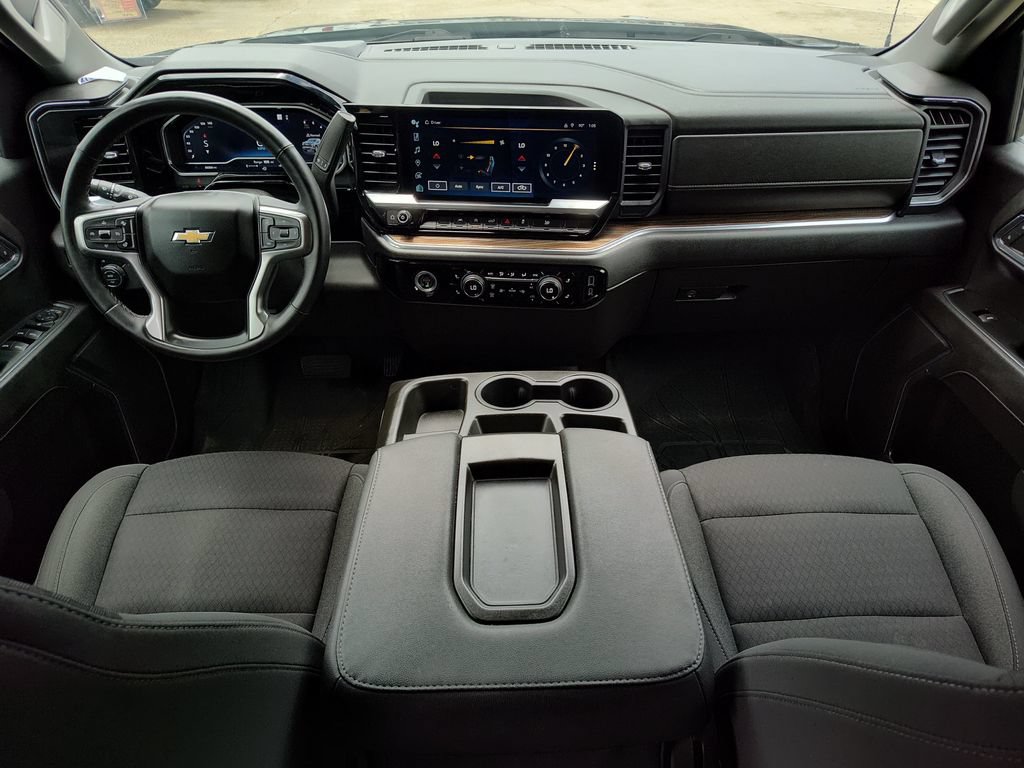 2023 Chevrolet Silverado 1500 LT - Photo 22