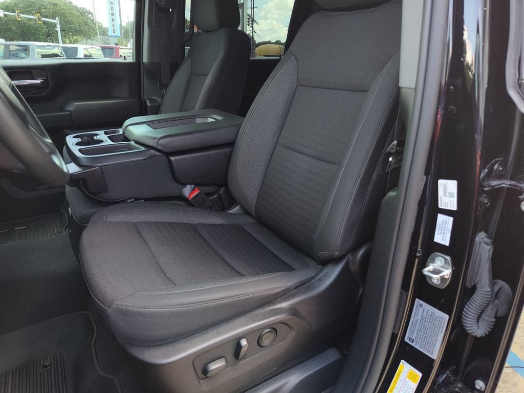 2024 Chevrolet Silverado 2500HD Custom - Photo 17