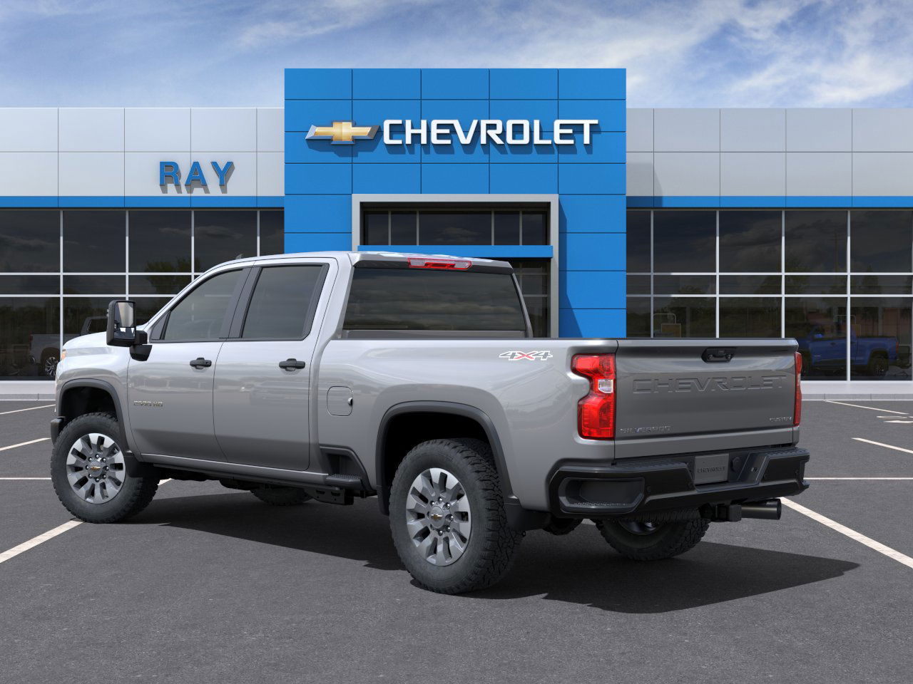 2025 Chevrolet Silverado 2500HD Custom photo 3