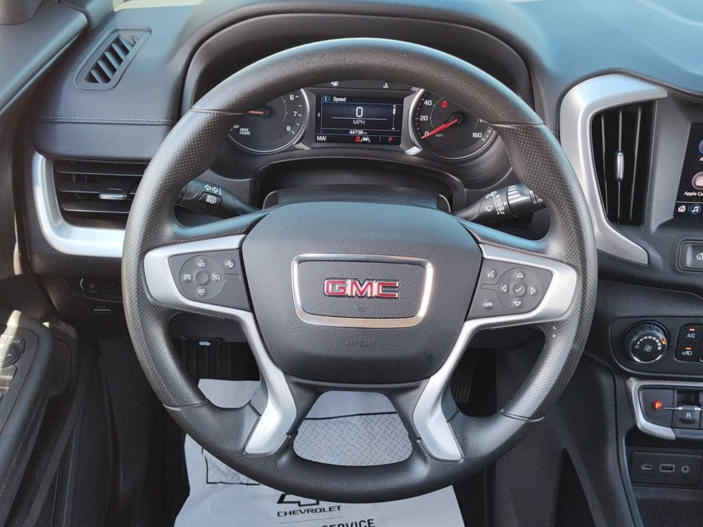 2024 GMC Terrain SLE - Photo 18