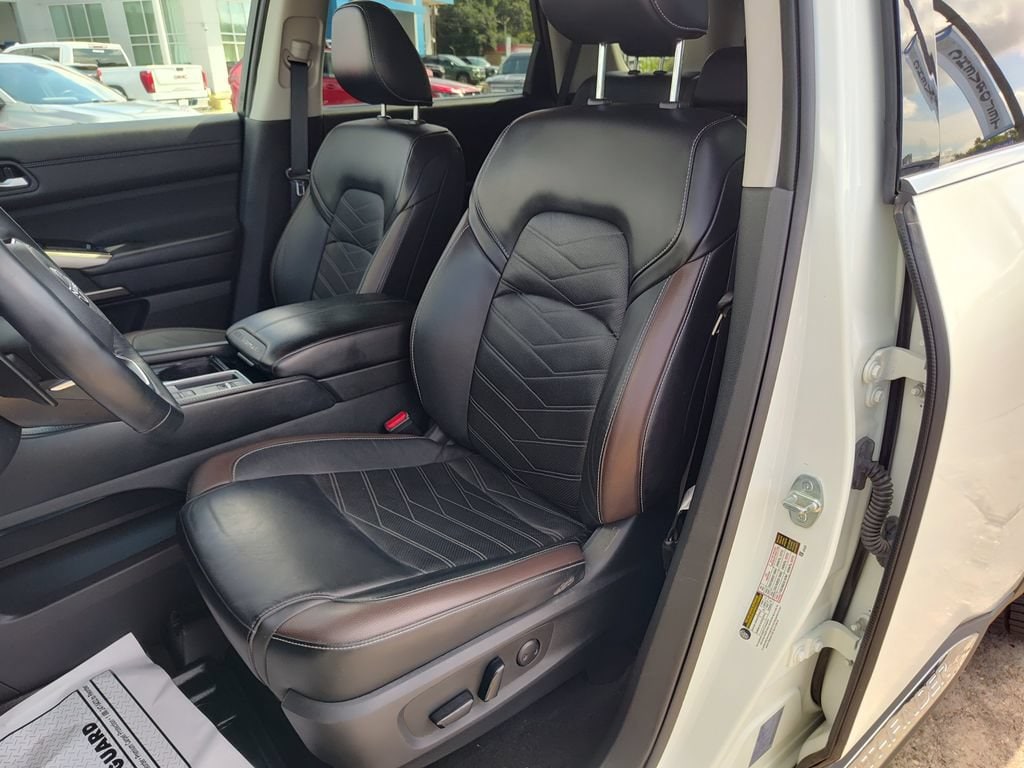 2023 Nissan Pathfinder Platinum - Photo 18