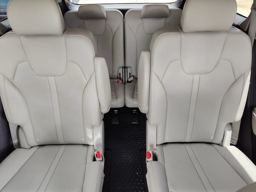 2022 Kia Sorento SX - Photo 28