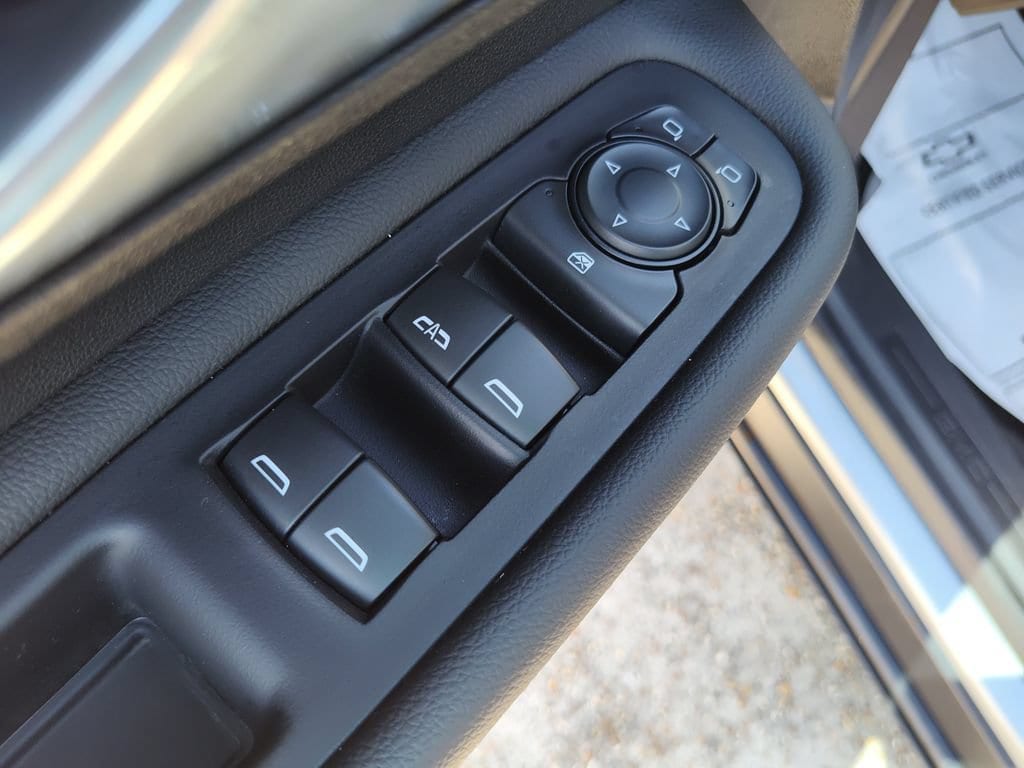 2024 GMC Terrain SLE - Photo 16