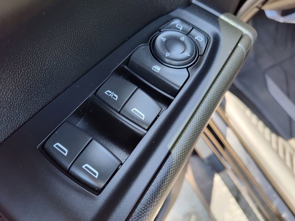 2025 Chevrolet Silverado 1500 Custom - Photo 16