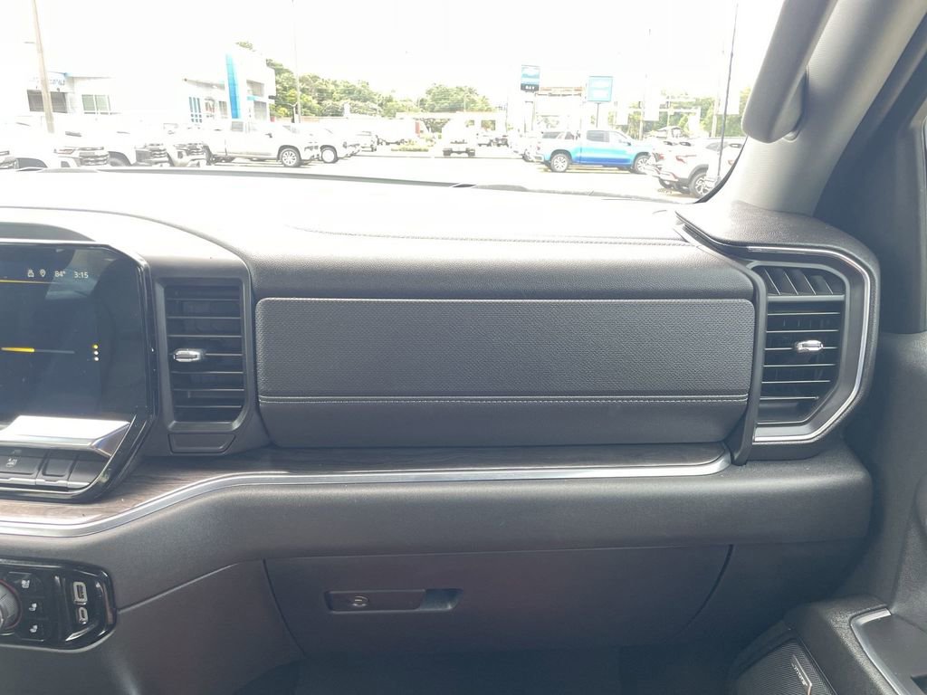 2023 Chevrolet Silverado 1500 LTZ - Photo 25