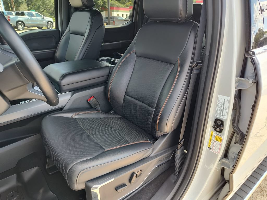 2024 Ford F-150 Lariat - Photo 17