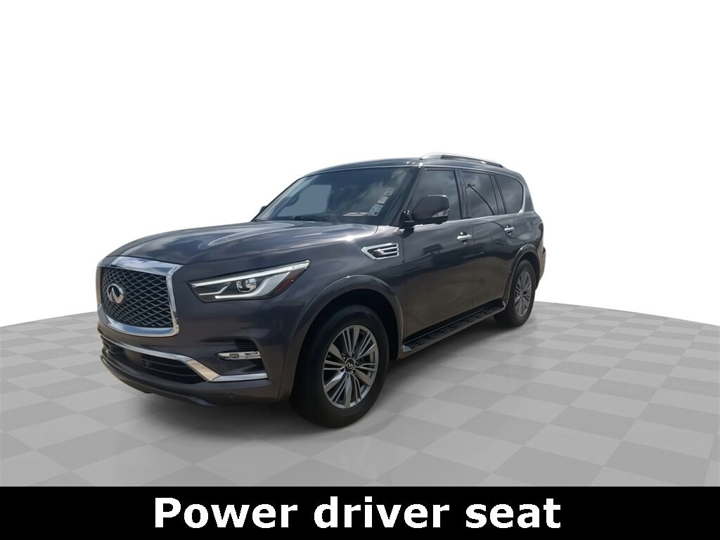 2022 Infiniti QX80 Luxe photo 4