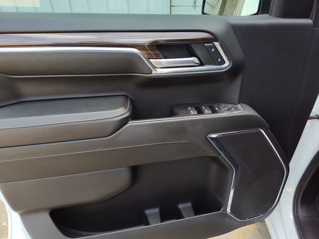 2024 Chevrolet Silverado 1500 LT - Photo 15