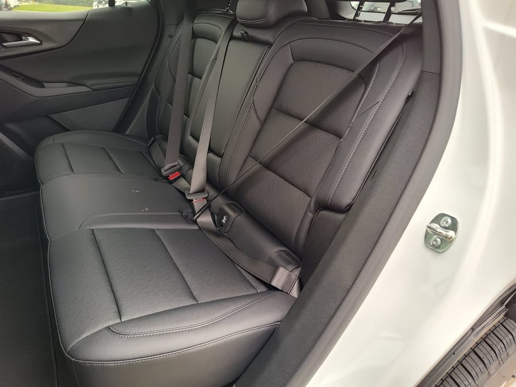 2026 Chevrolet Equinox LT - Photo 13