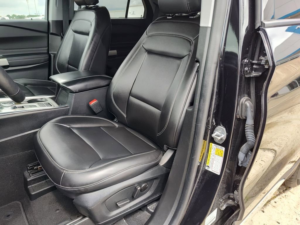 2024 Ford Explorer XLT - Photo 18