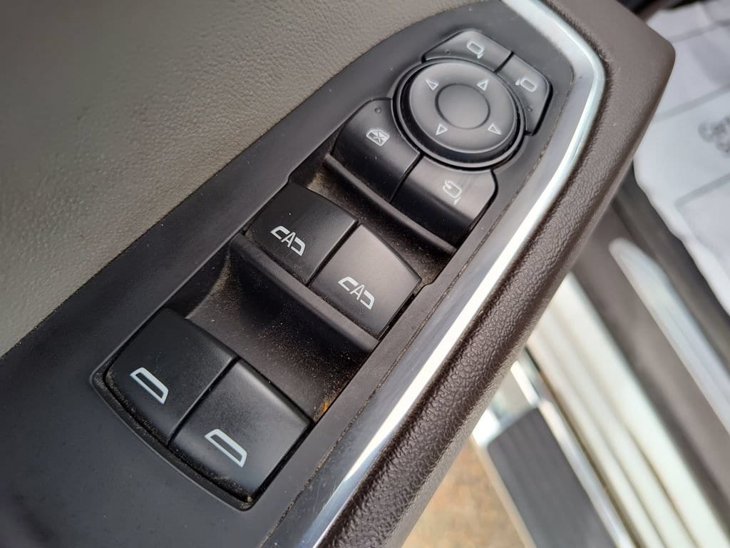2024 GMC Sierra 1500 SLT - Photo 15