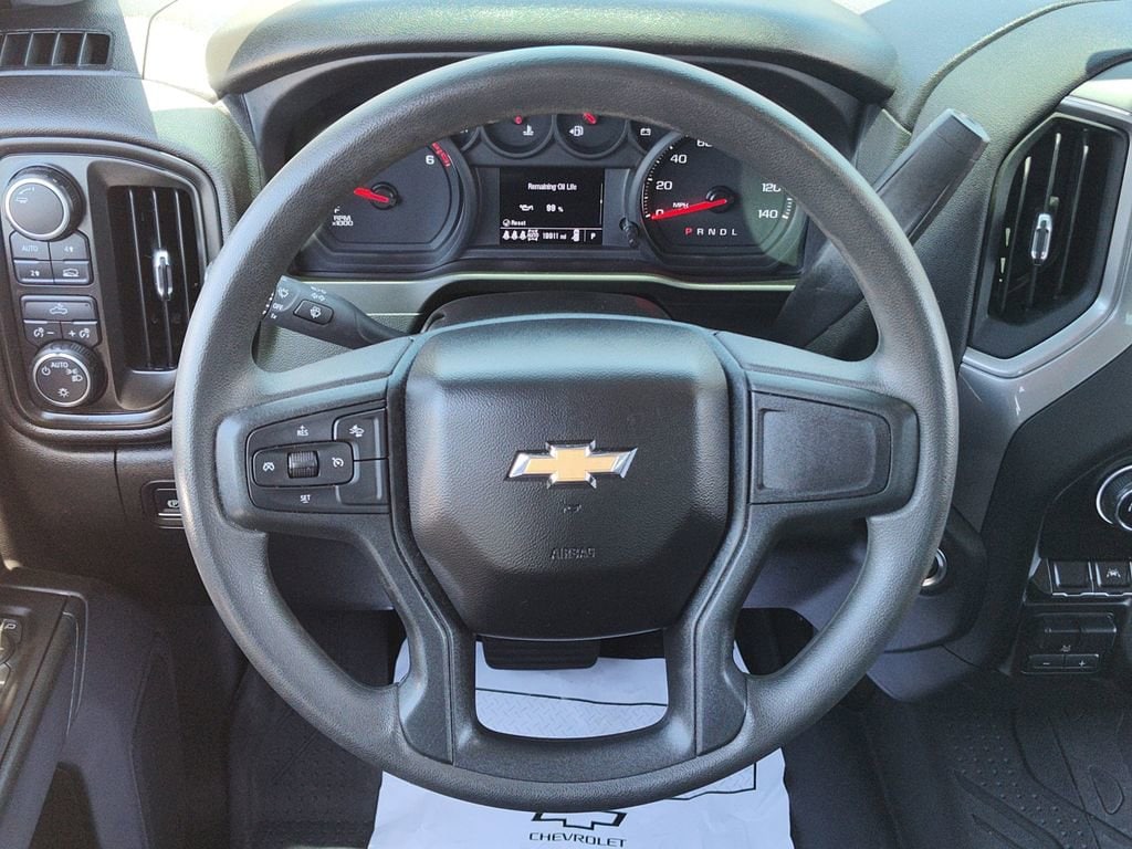 2025 Chevrolet Silverado 1500 Custom - Photo 18