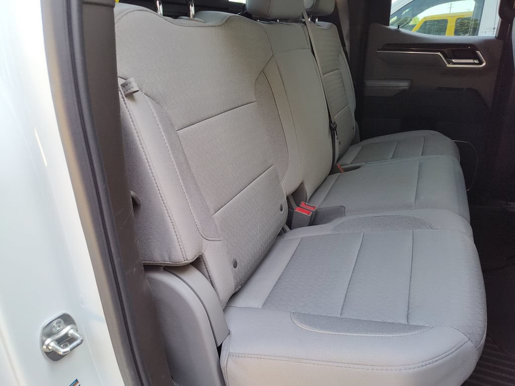 2025 Chevrolet Silverado 1500 LT - Photo 22