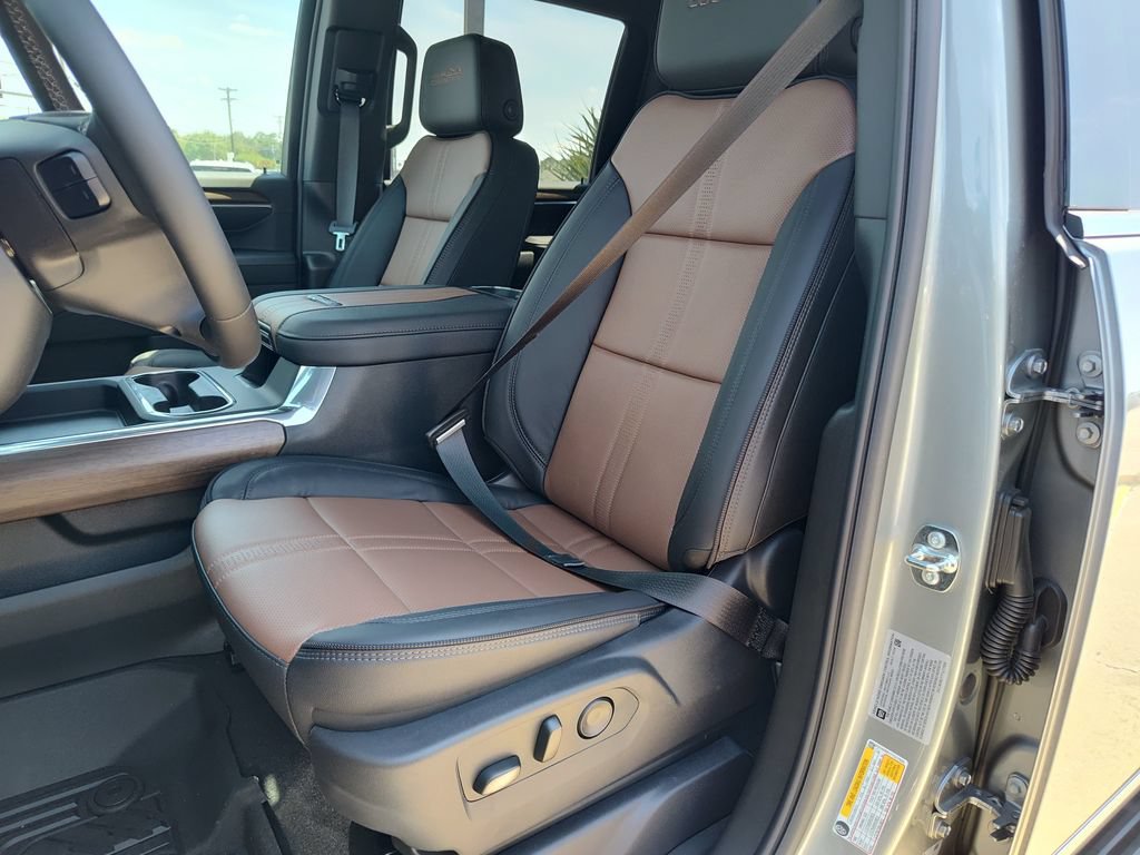 2026 Chevrolet Silverado 2500 HD High Country - Photo 7