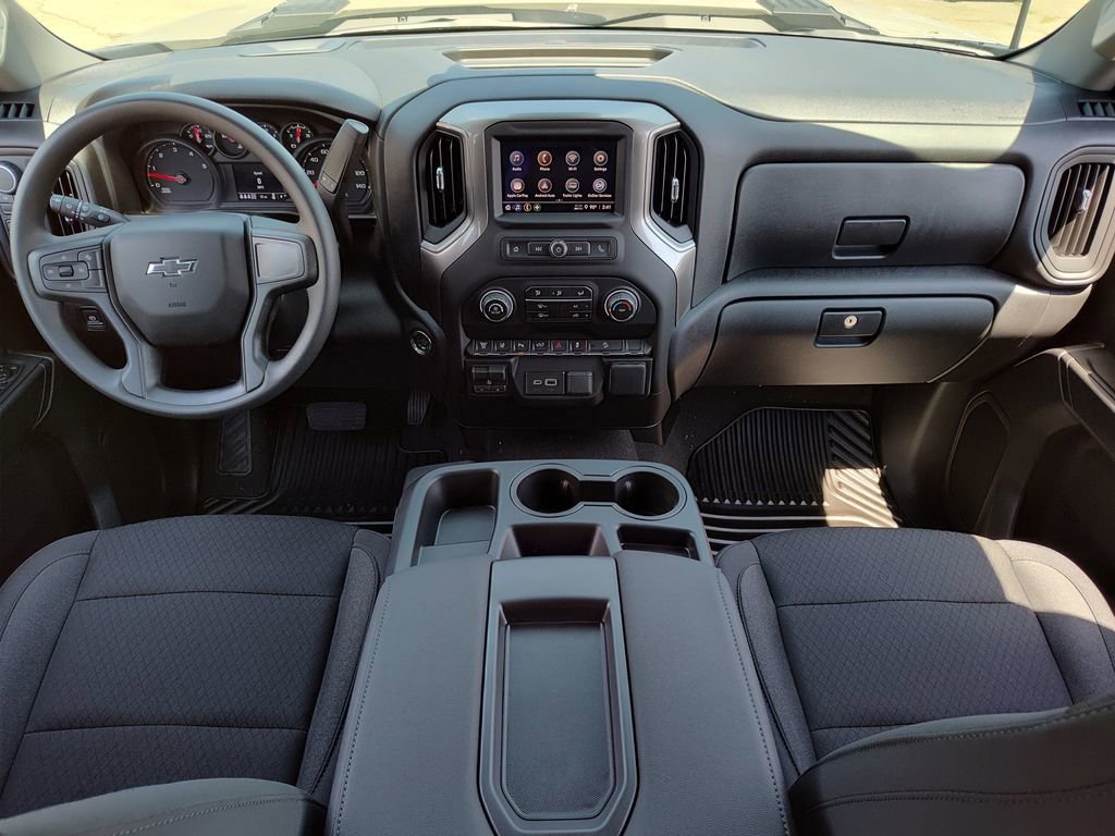 2026 Chevrolet Silverado 2500 HD Custom - Photo 9
