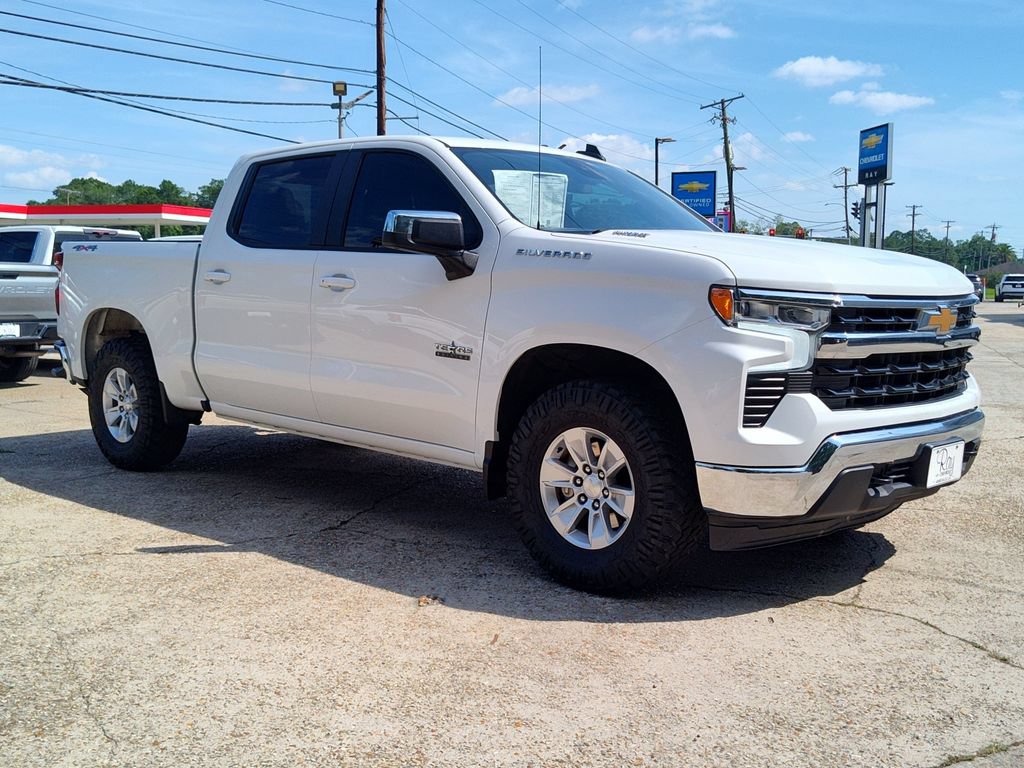 2024 Chevrolet Silverado 1500 LT - Photo 10