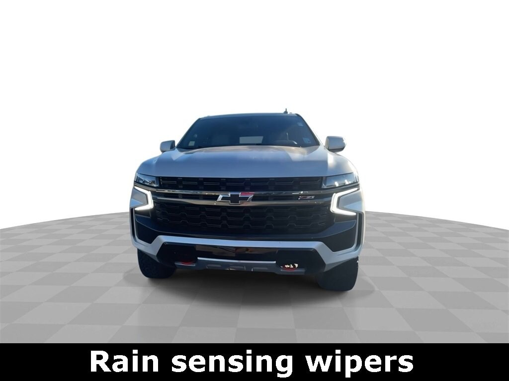 2021 Chevrolet Tahoe Z71 photo 2