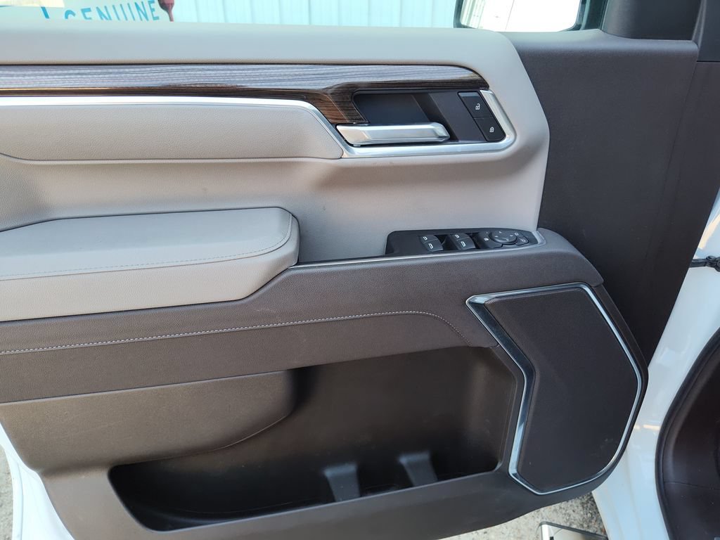 2025 Chevrolet Silverado 1500 LT - Photo 13