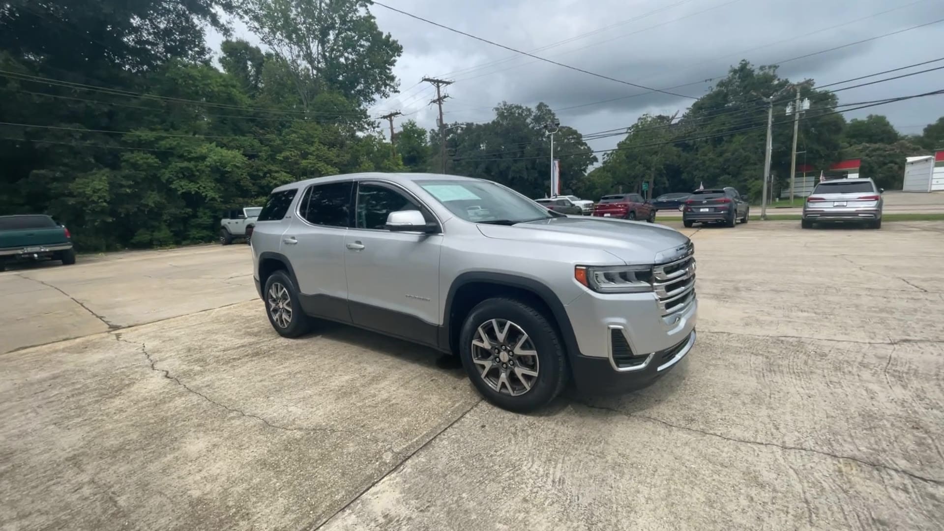 Used 2020 GMC Acadia SLE with VIN 1GKKNKLAXLZ171028 for sale in Abbeville, LA