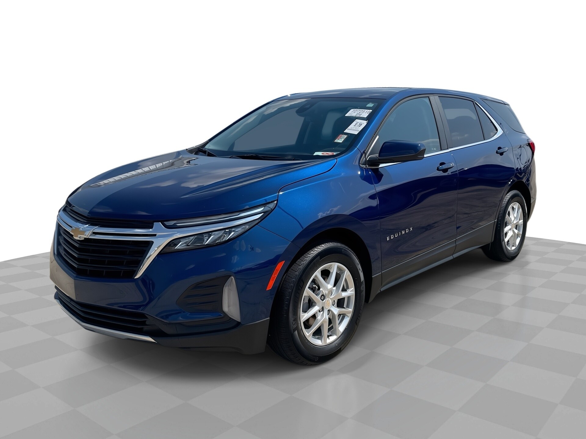 2023 Chevrolet Equinox LT photo 2