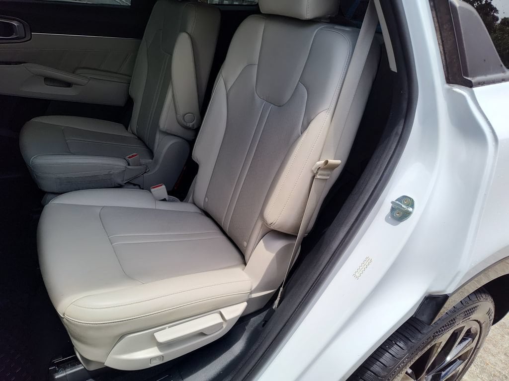2022 Kia Sorento SX - Photo 26