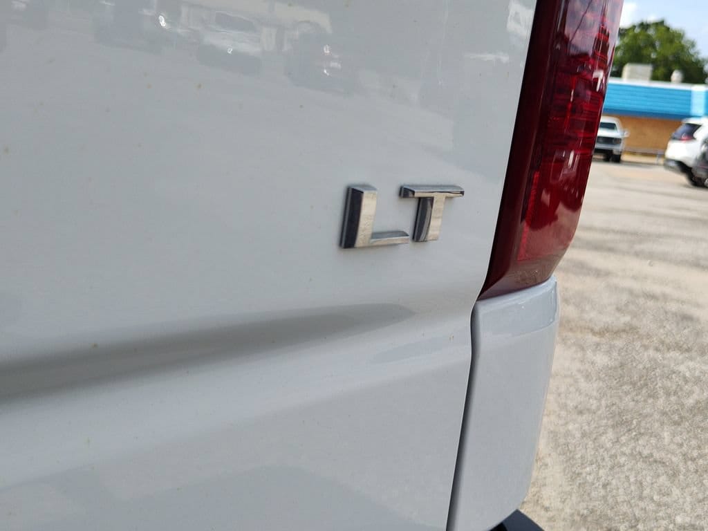 2023 Chevrolet Silverado 1500 LT - Photo 6