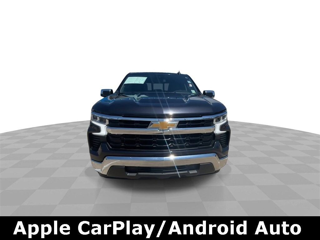 2022 Chevrolet Silverado 1500 LT Texas Edition photo 3
