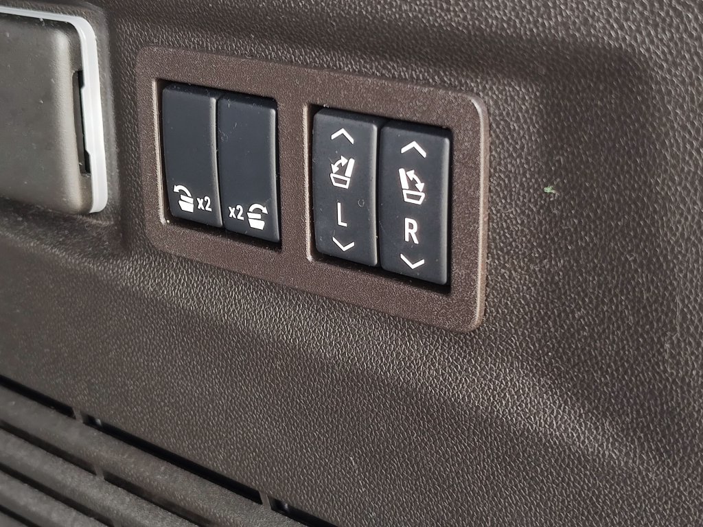 2024 Chevrolet Tahoe Premier - Photo 8