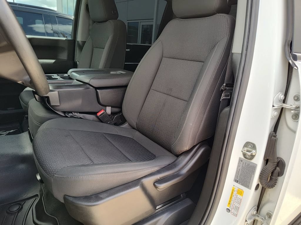 2022 Chevrolet Silverado 2500HD Custom - Photo 16