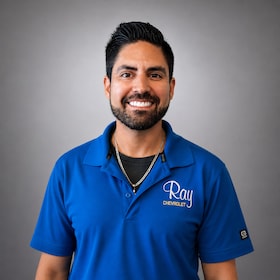 Staff member Joe Taravella from ID_f443041de006