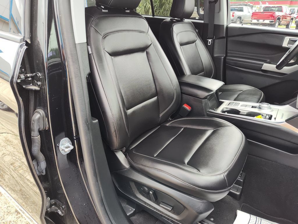 2024 Ford Explorer XLT - Photo 23