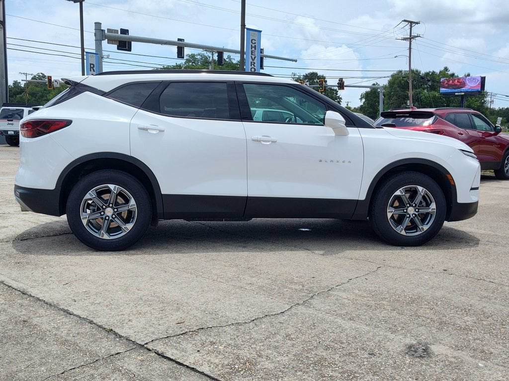 2023 Chevrolet Blazer 2LT - Photo 9
