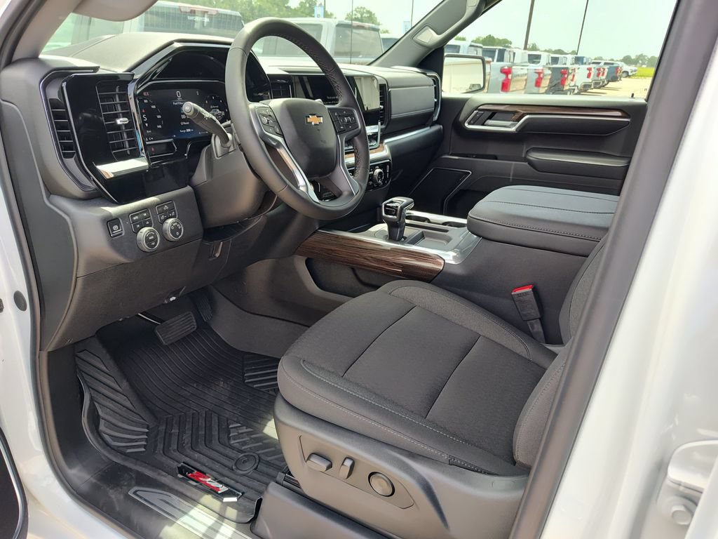 2026 Chevrolet Silverado 1500 LT - Photo 26