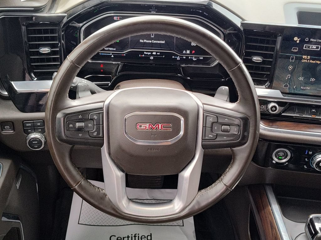 2024 GMC Sierra 1500 SLT - Photo 17
