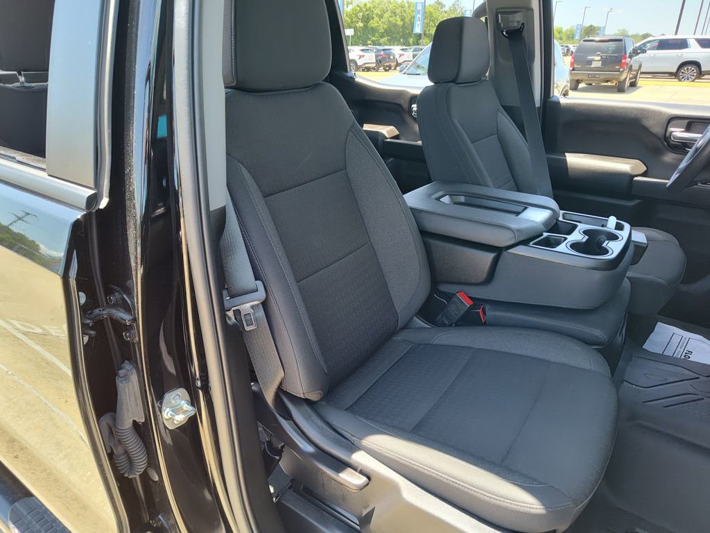 2025 Chevrolet Silverado 1500 Custom - Photo 22